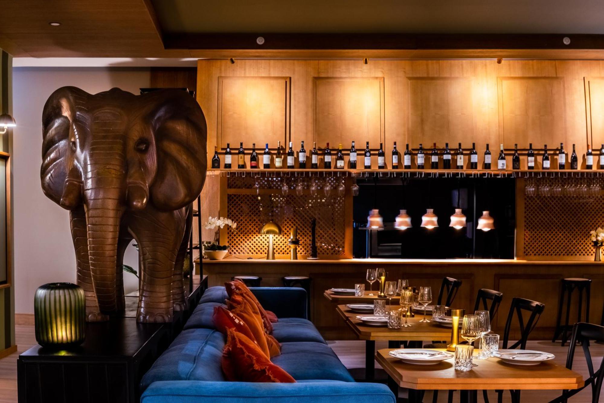 Wyndham Grand Algarve 호텔 퀸타도라고 외부 사진 The Elephant Bar